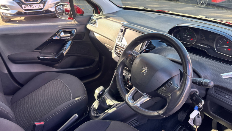 Peugeot 208 1.2 PureTech 82 Active 5dr Petrol Hatchback